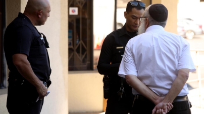 More incidents reported in L.A. after antisemitic graffiti discovered outside Canter’s Deli