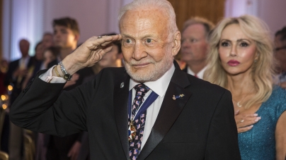 Buzz Aldrin Endorses Donald Trump