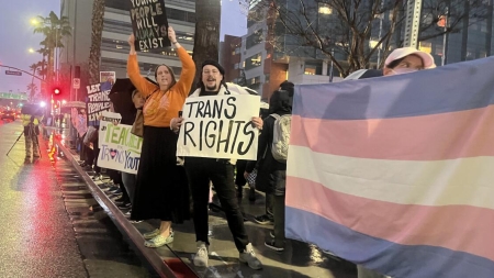 Protesters rally near Children’s Hospital L.A. for care for trans youth