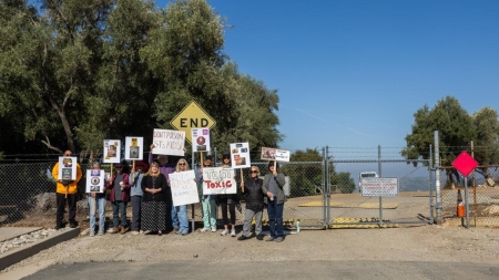 After the Eaton fire, Altadena dirt went to Tujunga. A backlash ensued