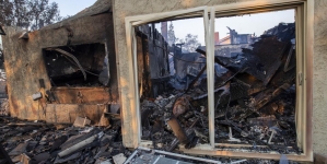 Flaw in Edison equipment in Sylmar sparked major wildfires, lawyers say