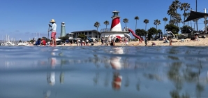 Hundreds rescued from rip currents off Newport Beach on July Fourth